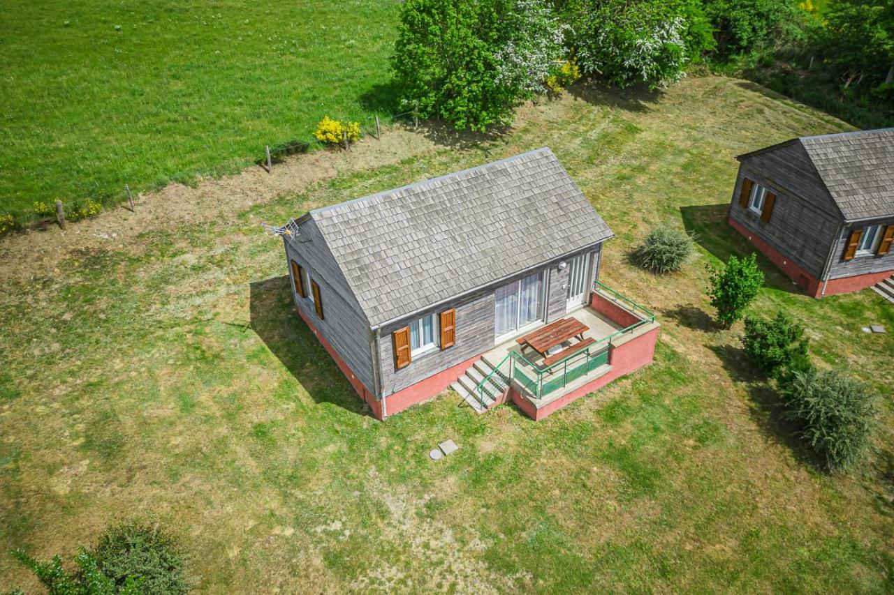 Les Chalets De La Vallee Du Bes Albaret-le-Comtal Exteriér fotografie