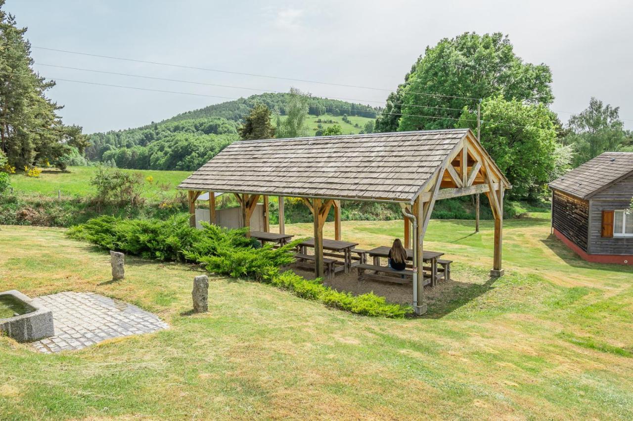 Les Chalets De La Vallee Du Bes Albaret-le-Comtal Exteriér fotografie